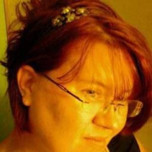 Meet your Posher, Cynthia